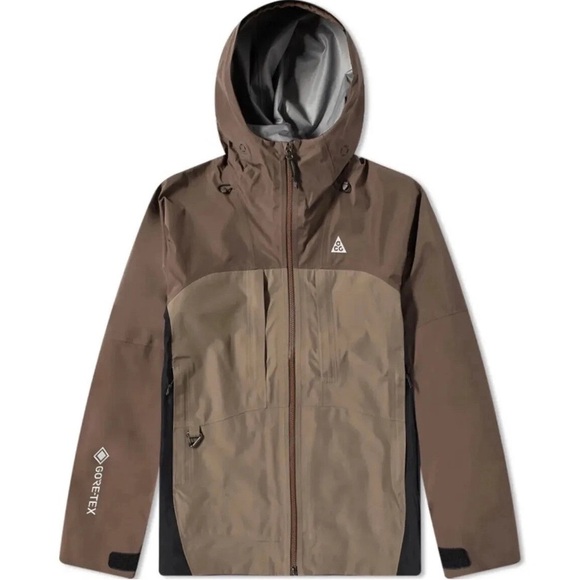 Nike ACG Other - Nike ACG Brown and Tan Windbreaker Jacket
